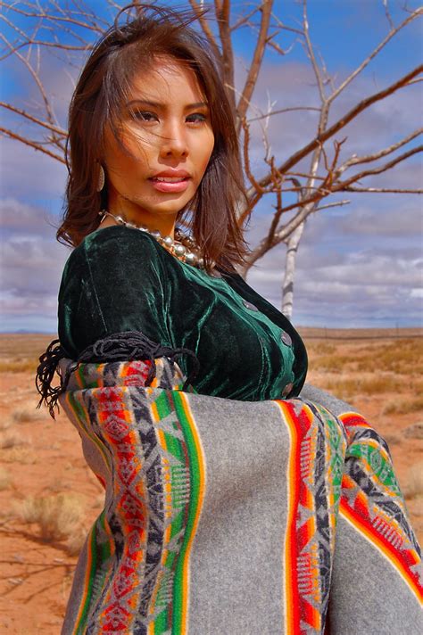 navajo girls nudes|Navajo Nudes (48 pictures)